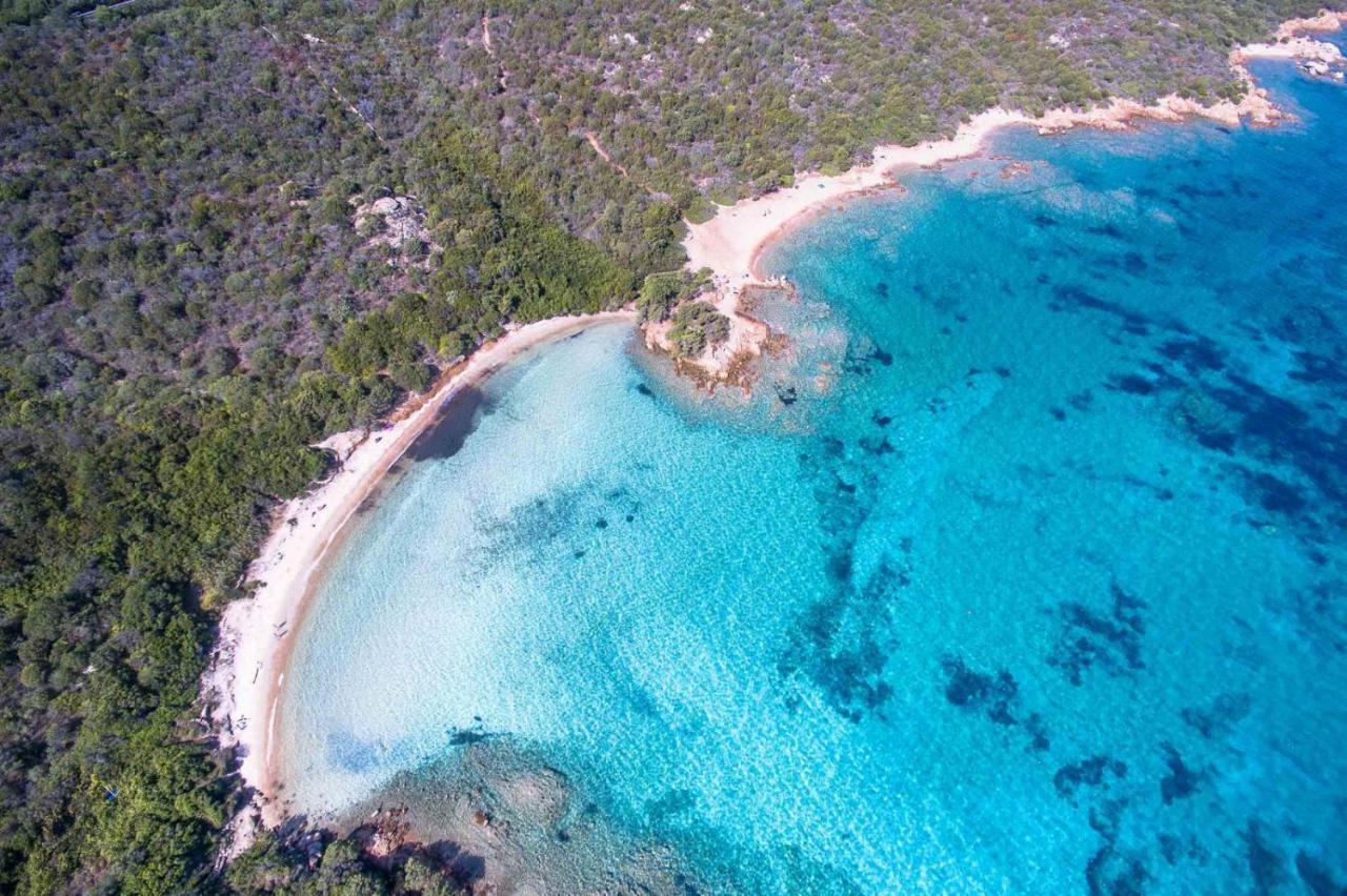 Sardinia Family Villas - Cannigione Beach Apartments Eksteriør billede