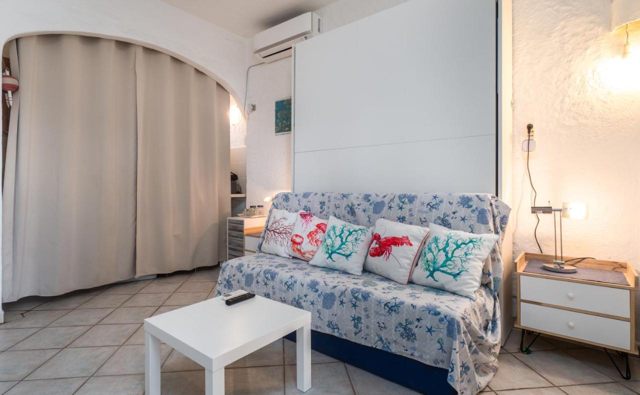 Sardinia Family Villas - Cannigione Beach Apartments Eksteriør billede
