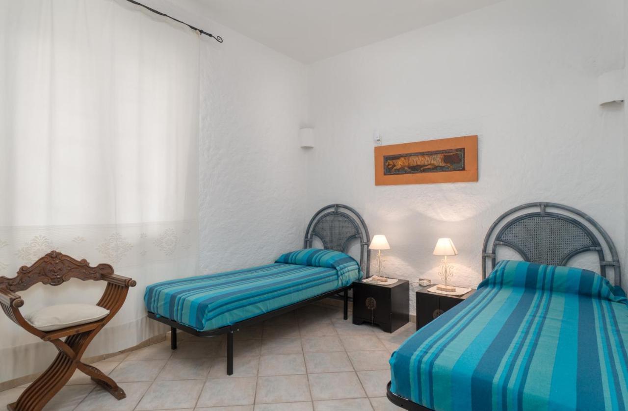 Sardinia Family Villas - Cannigione Beach Apartments Eksteriør billede