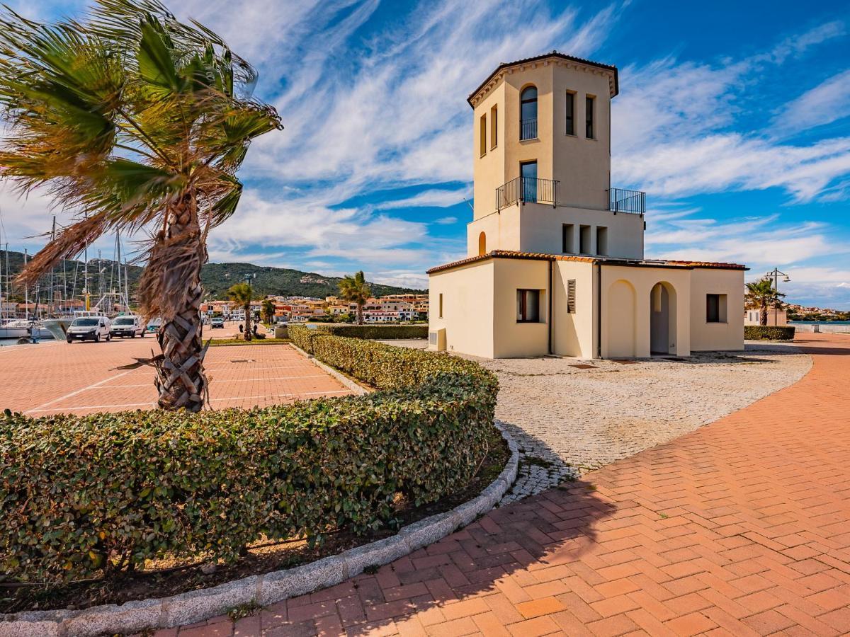 Sardinia Family Villas - Cannigione Beach Apartments Eksteriør billede