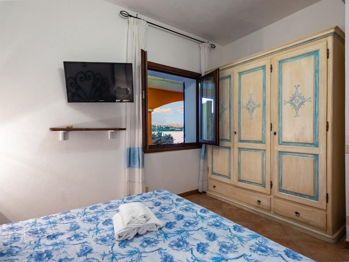 Sardinia Family Villas - Cannigione Beach Apartments Eksteriør billede