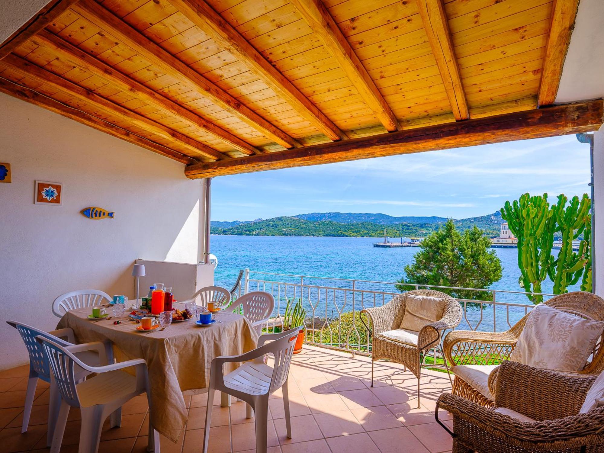Sardinia Family Villas - Cannigione Beach Apartments Eksteriør billede